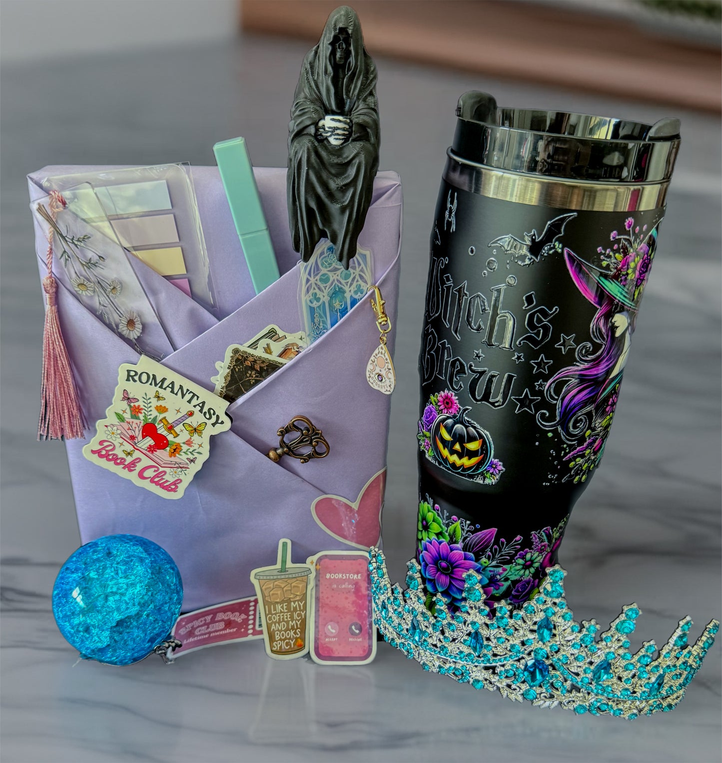 Deluxe Blind date with a book box - 40oz Tumbler