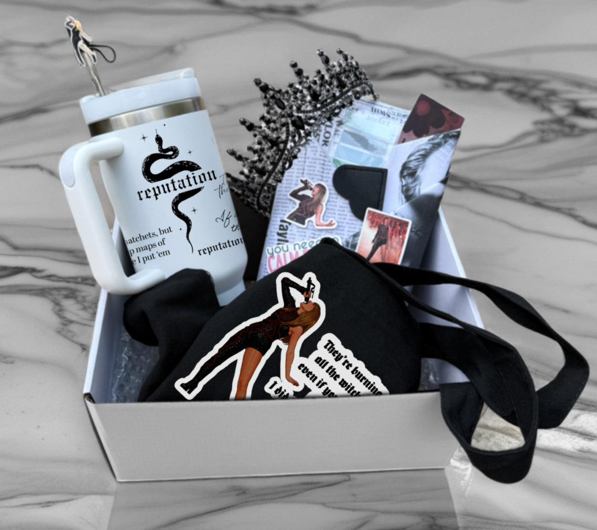 Eras Blind date with a book box - Deluxe